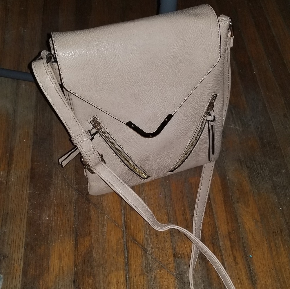 Isabelle Handbags | Taupe Crossbody Vegan